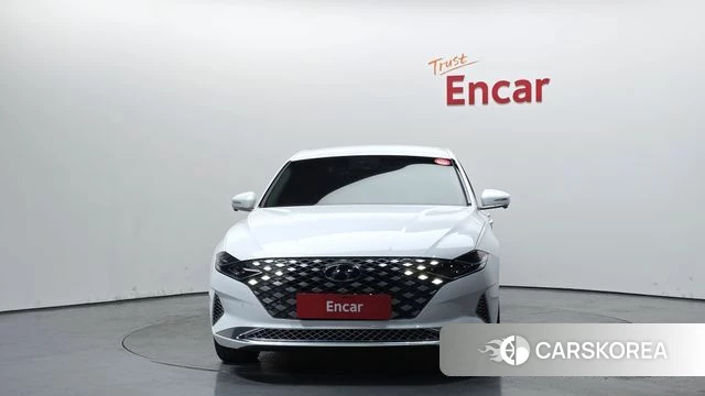 Hyundai The New Grandeur IG id 3818632 из Кореи 13