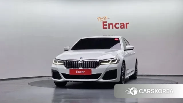 BMW 5 Series (G30) id 3746108 из Кореи 13