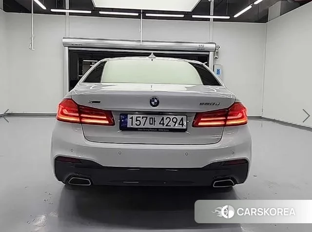 BMW 5 Series (G30) id 3705897 из Кореи 13