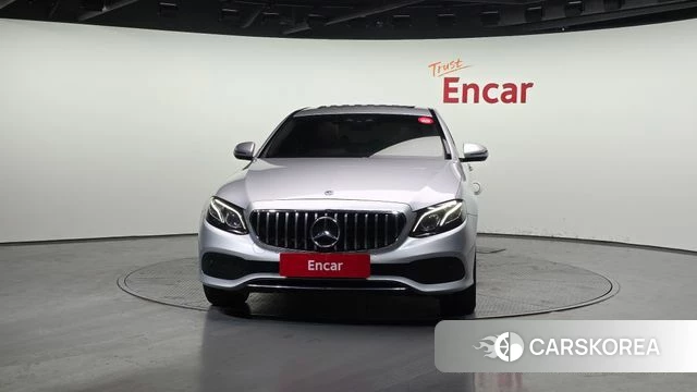 Mercedes-Benz E-Class W213 id 3917376 из Кореи 13