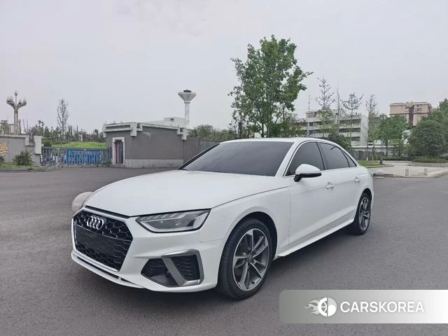 Audi A4L 2021 Белый из Китая, фото 3