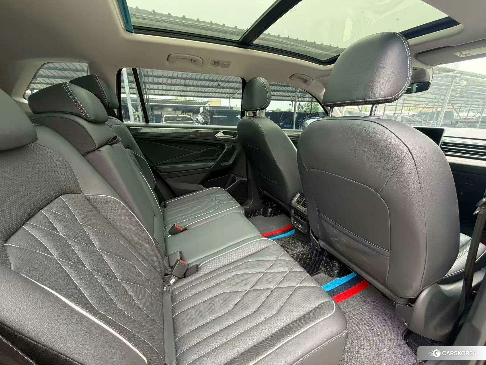 Volkswagen Tiguan L 2022 Черный из Китая, фото 3