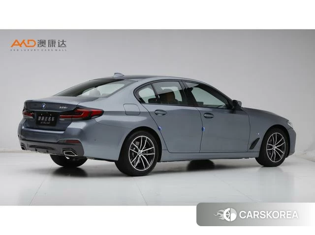 BMW 5 series (imported) 2022 Темно-серый из Китая, фото 3