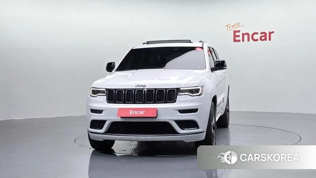 Jeep Grand Cherokee id 3866679 из Кореи 13