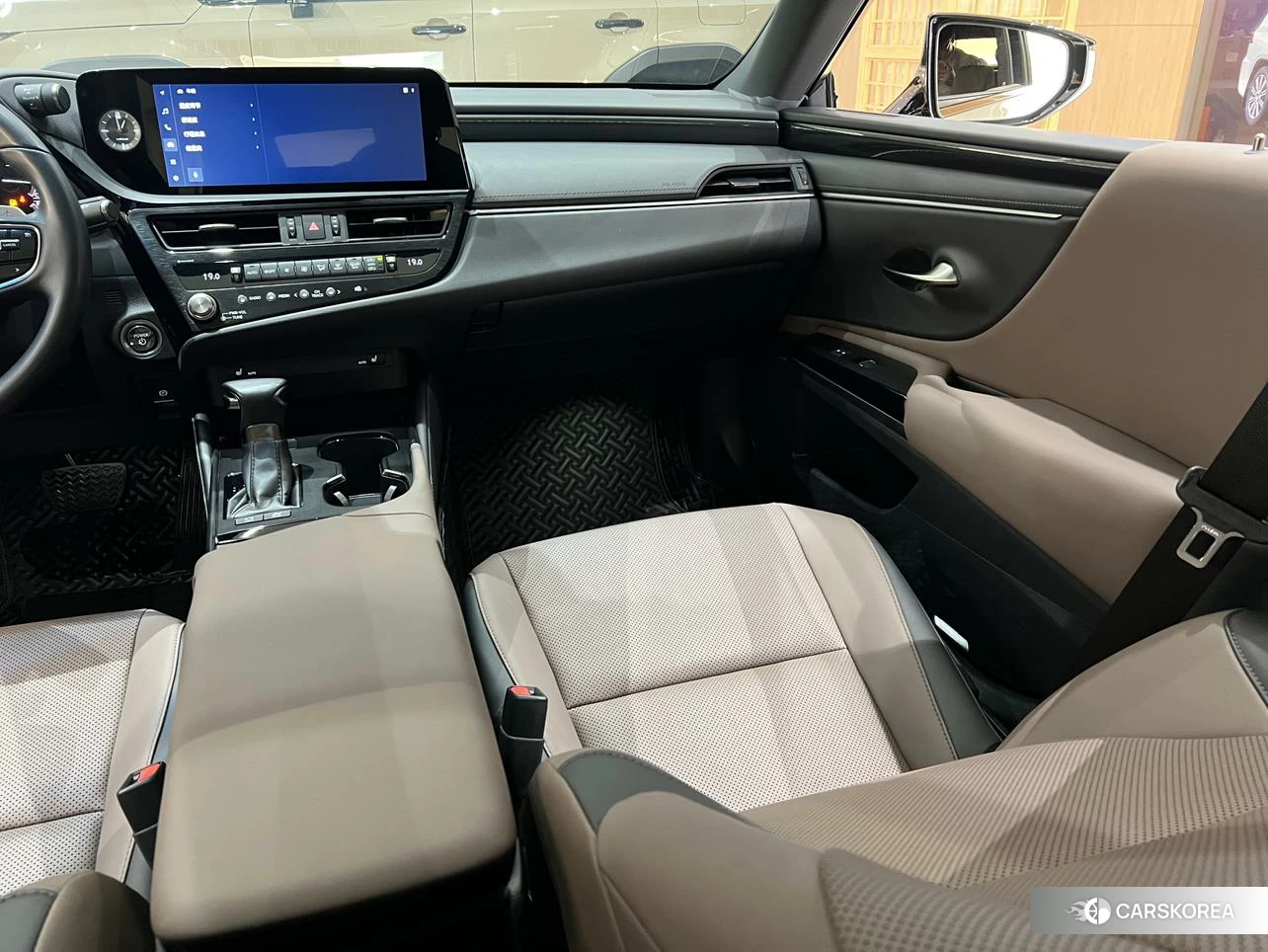 Lexus ES id 4440406 из Китая 10