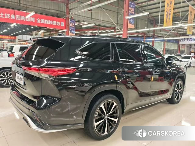 Toyota Crown Lufang 2022 Черный из Китая, фото 3