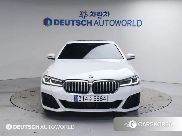 BMW 5 Series (G30) id 3685157 из Кореи 13