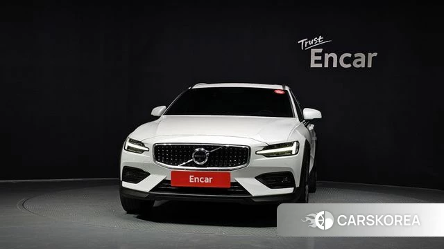 Volvo V60 Cross-Country 2nd Generation id 4594594 из Кореи 23