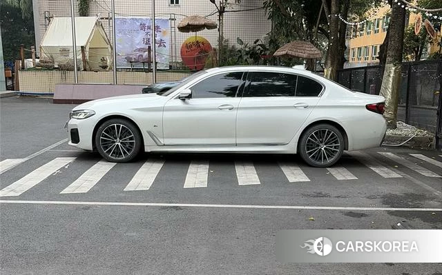 BMW 5 series id 4301665 из Китая 8