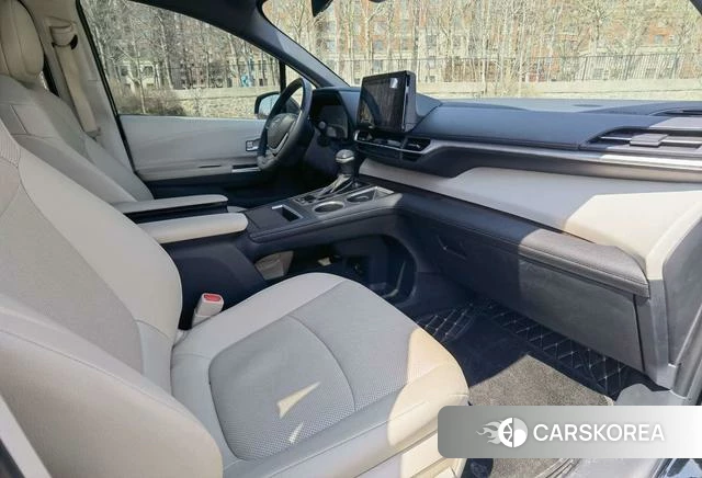 Toyota Saina id 4258058 из Китая 18