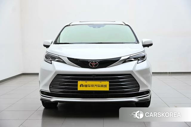 Toyota Saina id 4261986 из Китая 13
