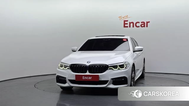 BMW 5 Series (G30) id 4732970 из Кореи 13