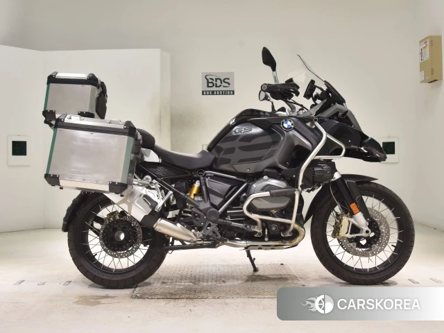 Проданный BMW R1200GS ADVENTURE 2018 из Японии