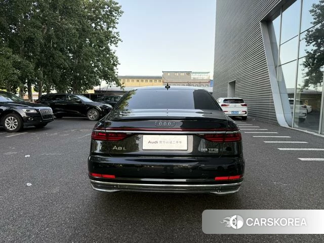 Audi A8 id 4366187 из Китая 15