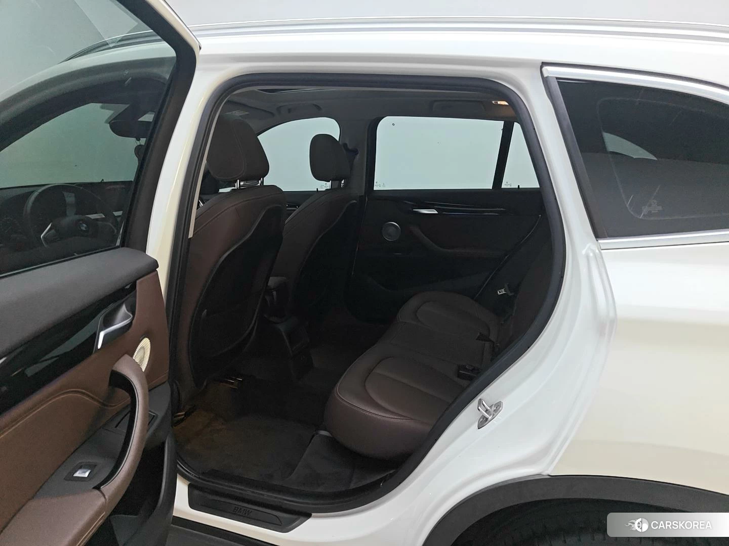 BMW X1 id 4510449 из Китая 13
