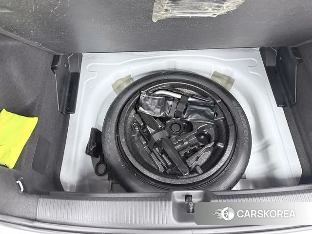 Audi Q2L id 4291314 из Китая 17