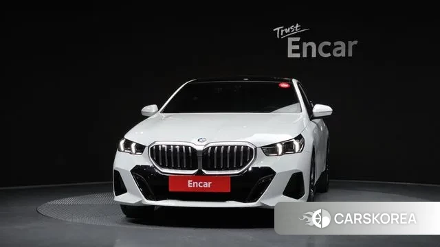 BMW 5 Series (G60) id 3644371 из Кореи 13