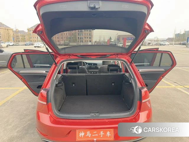 Volkswagen Golf id 4240024 из Китая 9