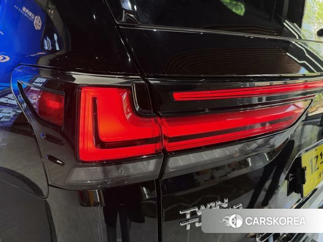 Lexus LX id 4320984 из Китая 10