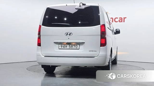 Hyundai The New Grand Starex id 4642297 из Кореи 21