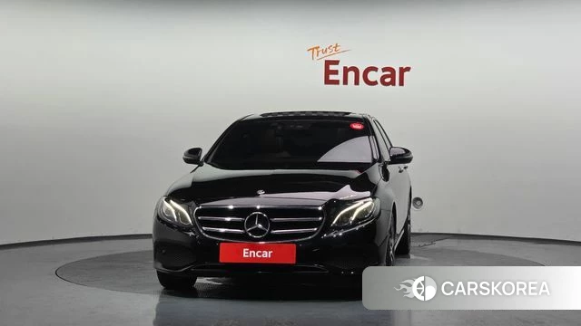 Mercedes-Benz E-Class W213 id 4657815 из Кореи 23