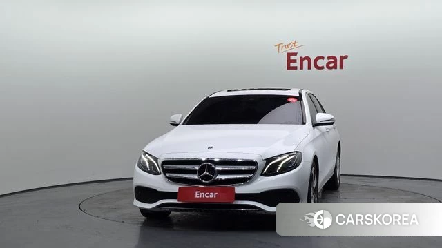 Mercedes-Benz E-Class W213 id 4751404 из Кореи 23