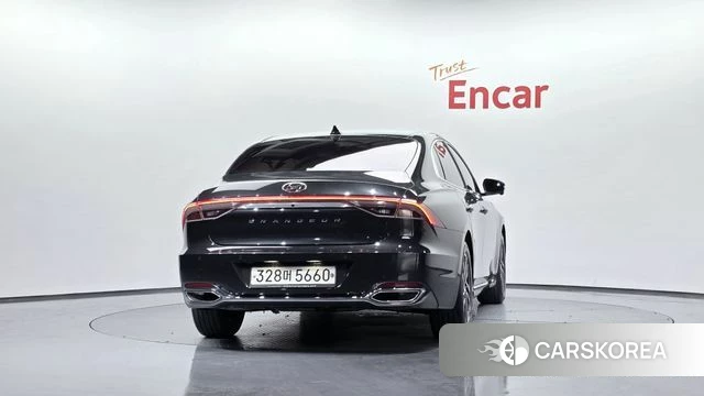 Hyundai The New Grandeur IG id 4232205 из Кореи 23