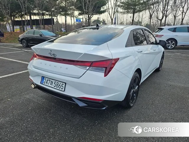 Hyundai Avante (CN7) id 3467625 из Кореи 12