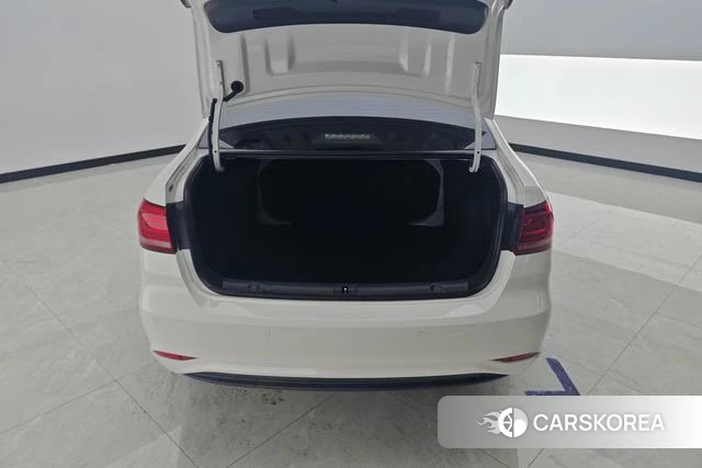 Volkswagen Lavida id 4213604 из Китая 10