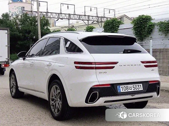 Genesis GV70 id 3206261 из Кореи 13