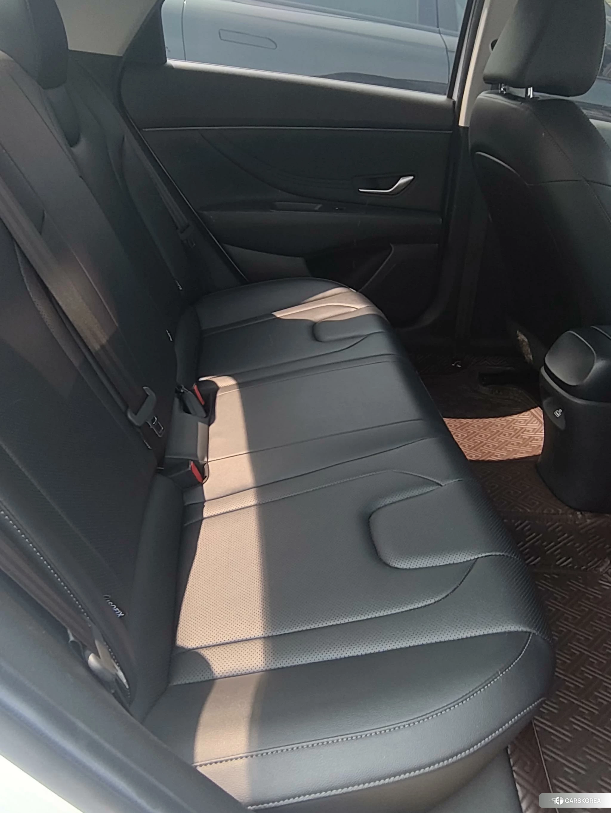 Hyundai Elantra id 4452370 из Китая 9