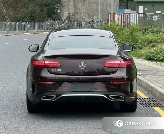 Mercedes-Benz E-class (imported) id 4274294 из Китая 8