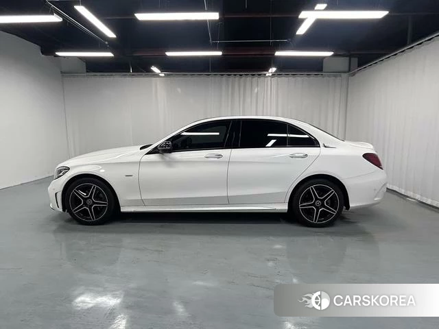Mercedes-Benz Class C id 4278062 из Китая 13