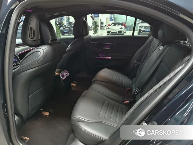 Mercedes-Benz Class C id 4335727 из Китая 13