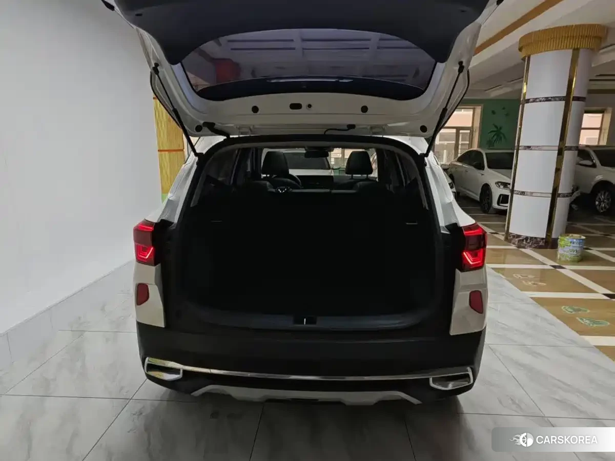 Kia KX3 proud run id 4538940 из Китая 13