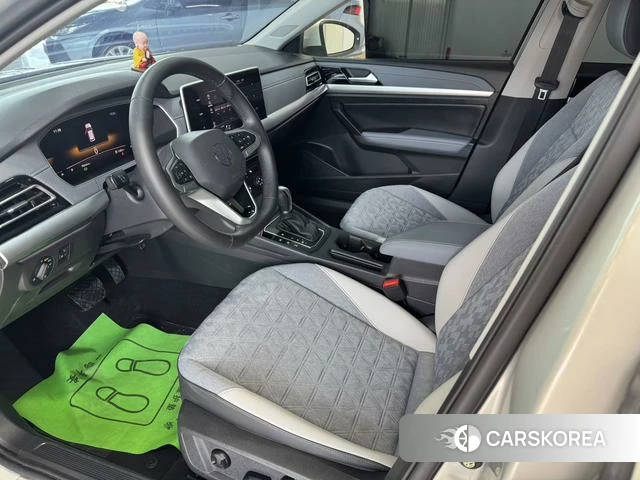 Volkswagen Lavida 2022 Серебристо-серый из Китая, фото 3