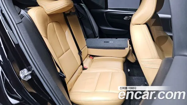 Volvo XC40 id 2762289 из Кореи 13