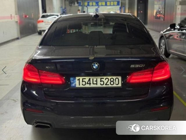 BMW 5 Series (G30) 2018 Черный из Кореи, фото 3