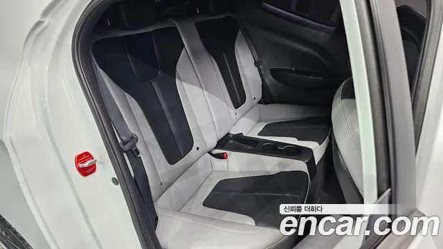 Hyundai Veloster (JS) id 2532375 из Кореи 13