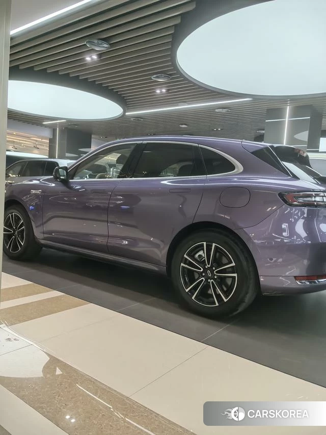 AITO Ask the world M5 2026 Фиолетовый из Китая, фото 3