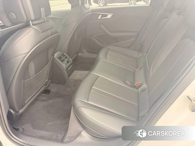 Audi A4L 2025 Белый из Китая, фото 5