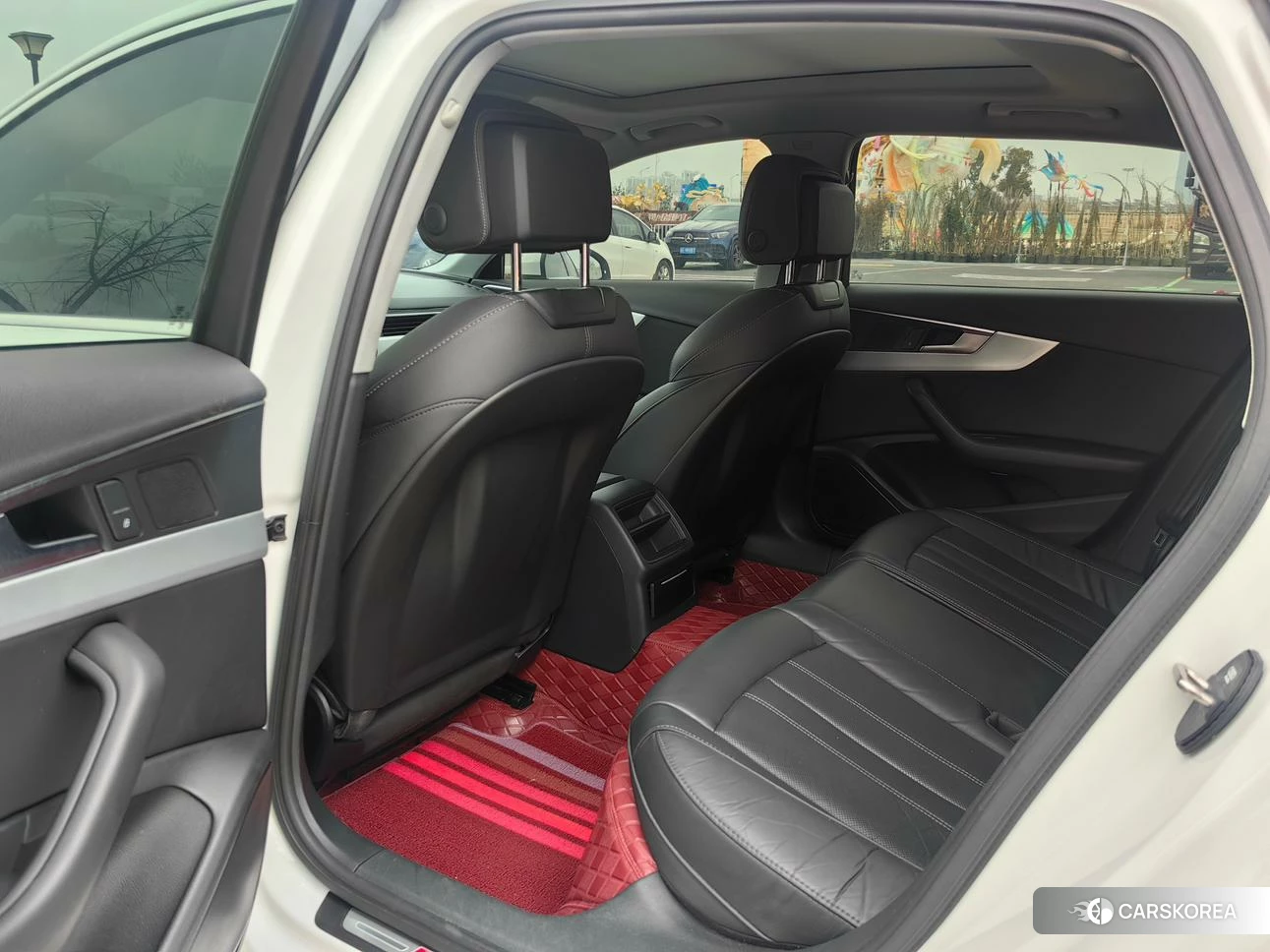 Audi A4L id 4420233 из Китая 11