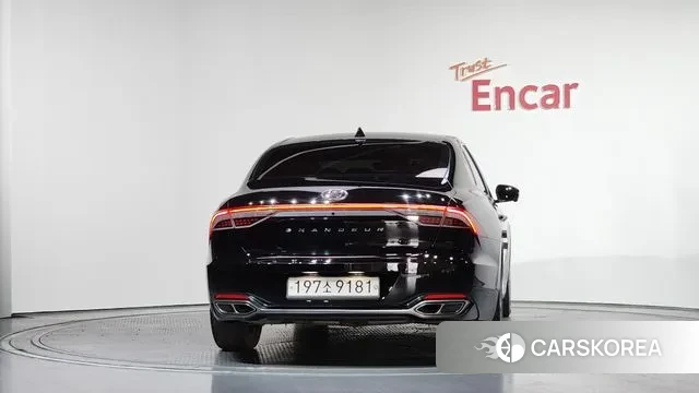 Hyundai The New Grandeur IG Hybrid id 3748001 из Кореи 13