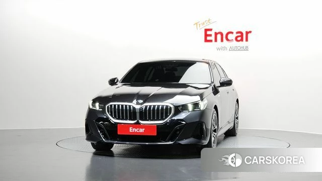 BMW 5 Series (G60) id 3896647 из Кореи 13