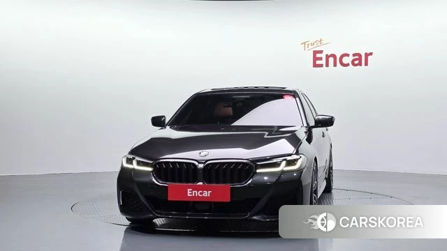 BMW 5 Series (G30) id 4445043 из Кореи 23