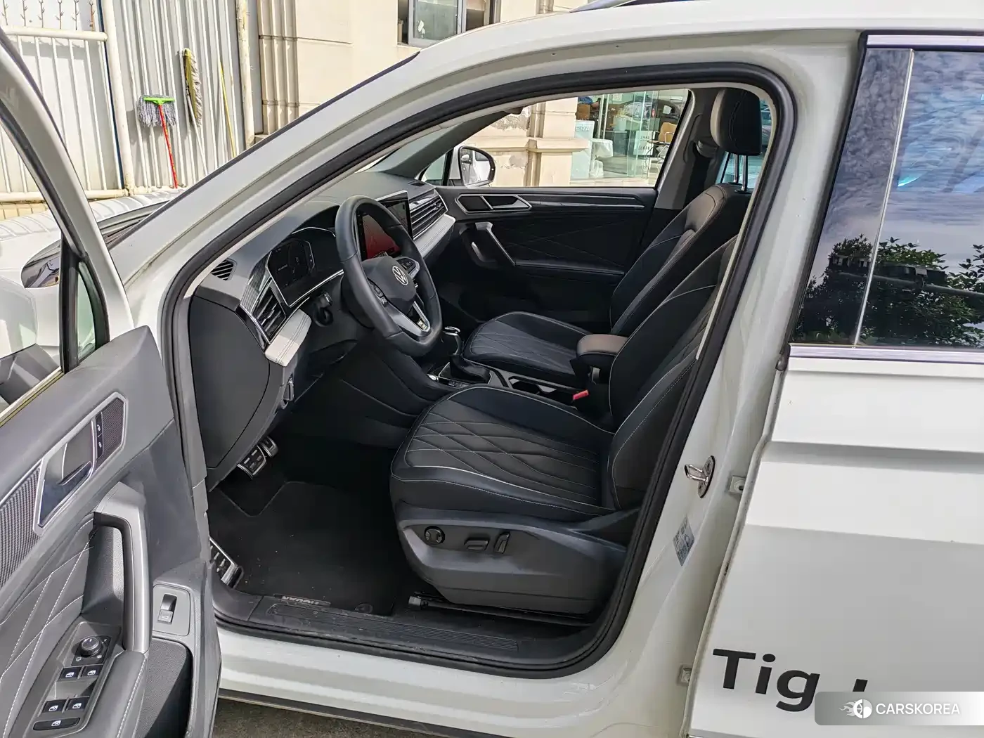 Volkswagen Tiguan L id 4545796 из Китая 10