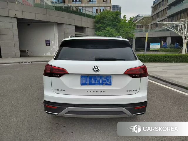 Volkswagen Tanyue 2021 Белый из Китая, фото 3