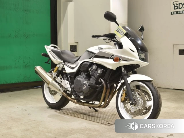 Проданный Honda CB400SF BOLDOR 2012 из Японии, фото 2