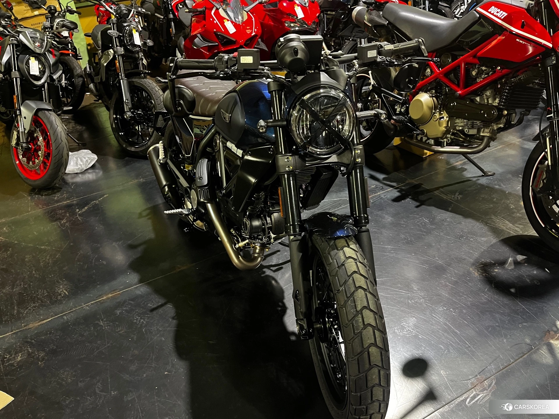 Ducati SCRAMBLER NIGHT SHIFT 2024 из Японии