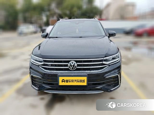 Volkswagen Tiguan L 2023 Черный из Китая, фото 3